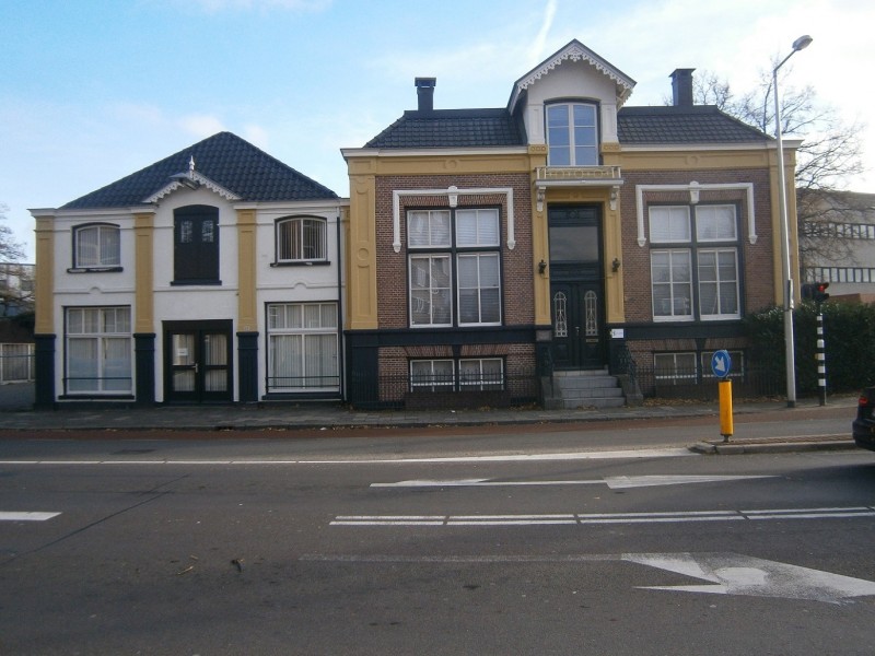 Oldenzaalsestraat 110 woonhuis Chr. Jansen.JPG