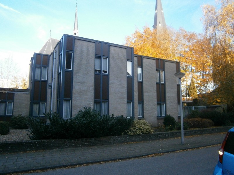 Nieuwe Schoolweg 2 Parochiecentrum (2).JPG