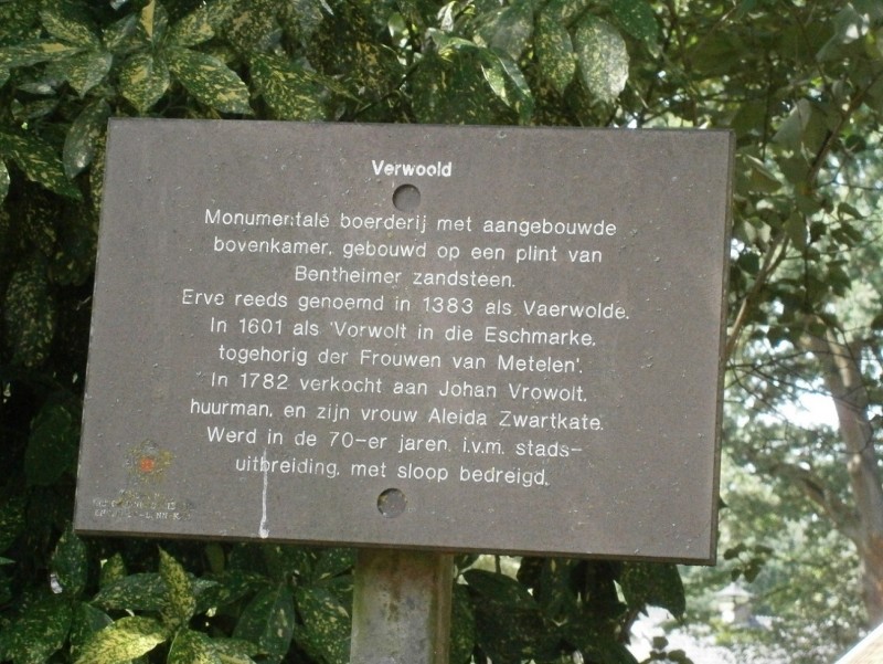 Verwooldsweg 26  boerderij Verwoold monumentenbord nr. 52.JPG