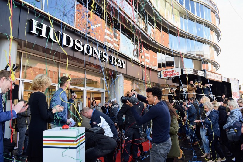 H.J. van Heekplein opening-hudsons-bay.jpg