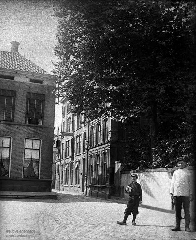 Van Loenshof 5 Arbeidsbeurs der Gemeente Enschede.jpg