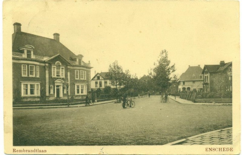 Rembrandtlaan hoek Vondelstraat.jpg