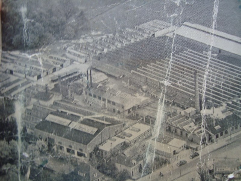 Gronausestraat 1956  stoomweverij nijverheid Ramiel Union en kunsttextiel industrie KATI  thans Miro terrein.jpg