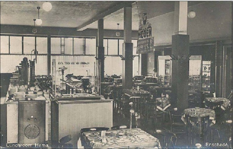 Gronausestraat lunchroom Hema.jpg