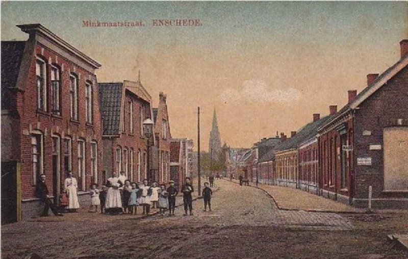 Minkmaatstraat met op achtergrond St. Jozefkerk.jpg