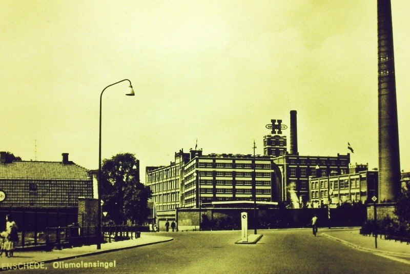 Oliemolensingel fabriek van Heek en Co.JPG