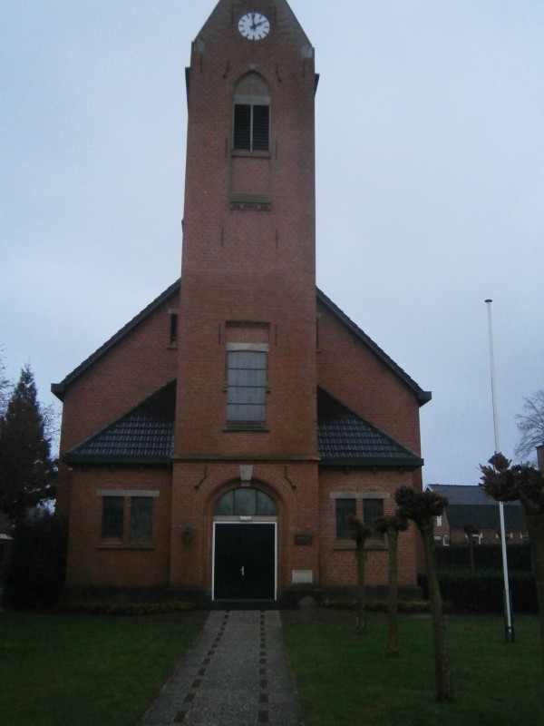 Gronausestraat 1200 Glanerbrug, de Hervormde kerk. .JPG