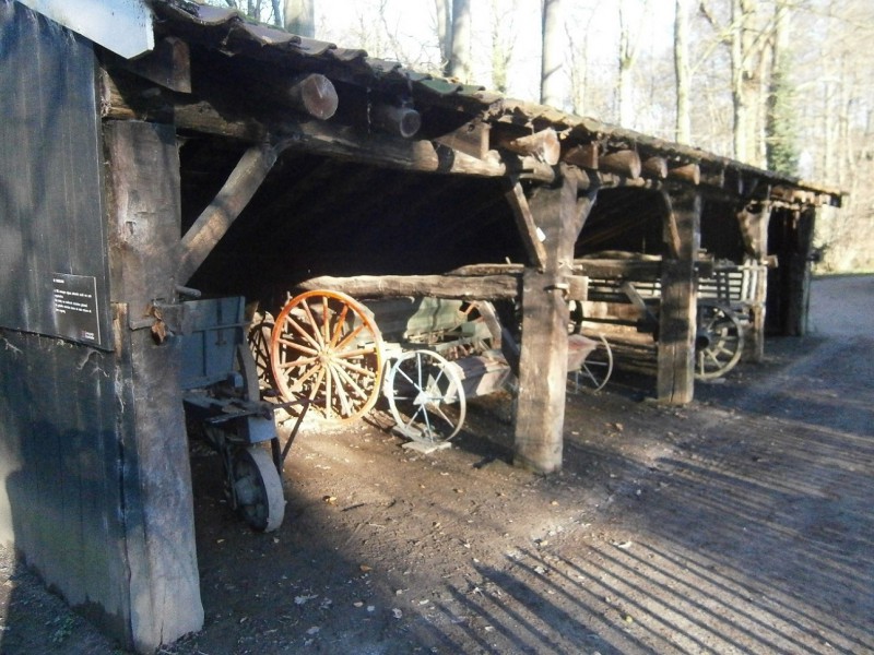 Van Heeksbleeklaan bij 68 wagenloods Lammerinkswönner Ledeboerpark.JPG