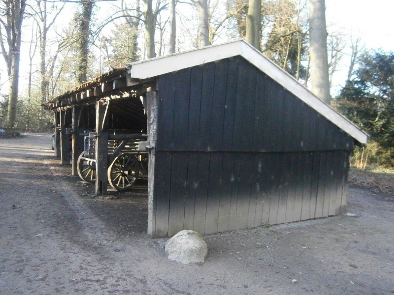 Van Heeksbleeklaan bij 68 wagenloods bij Lammerinkswönner Ledeboerpark.JPG