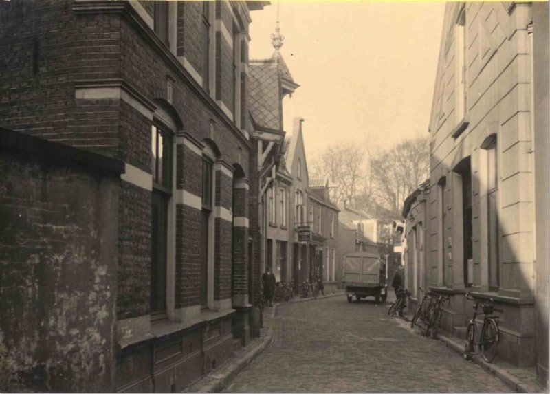 Hofstraat, In noordelijke richting, Datering 1930.JPG