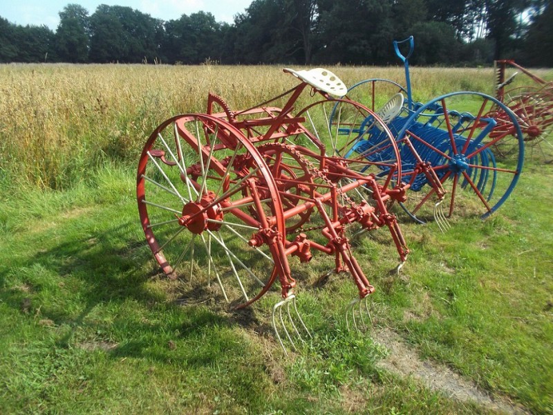 Ledeboerpark Lammerinkswönner landbouwwerktuigen (2).JPG