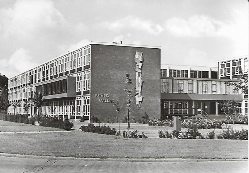 Bruggertstraat ichthus college.jpg