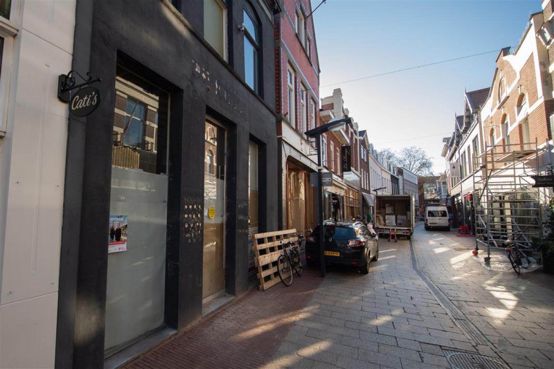 Werk aan de winkel in Haverstraatpassage in Enschede.jpg