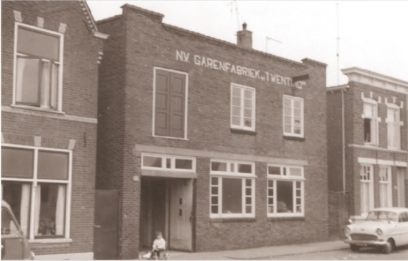 Brinkstraat 111 Garenfabriek Twentino 1967.jpg