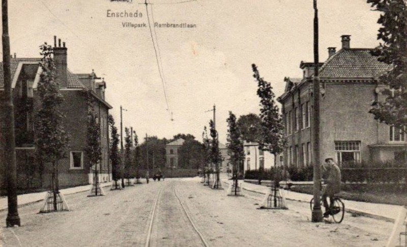 Rembrandtlaan tramlijn 1911.jpg