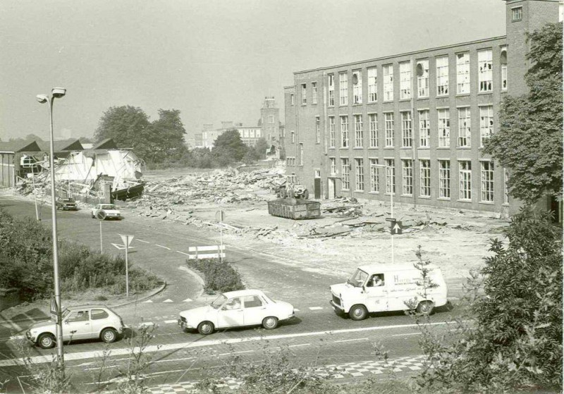 Tubantiasingel sloop Spinnerij Tubantia 1979.jpg