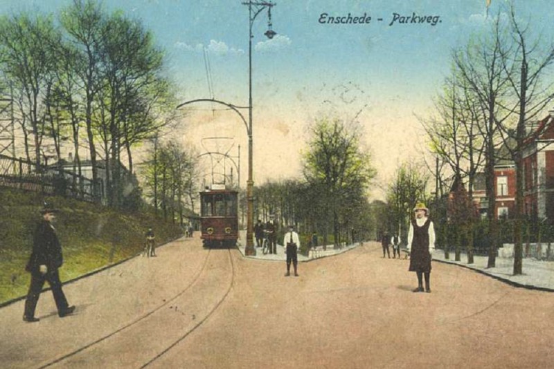 Parkweg tram.jpg