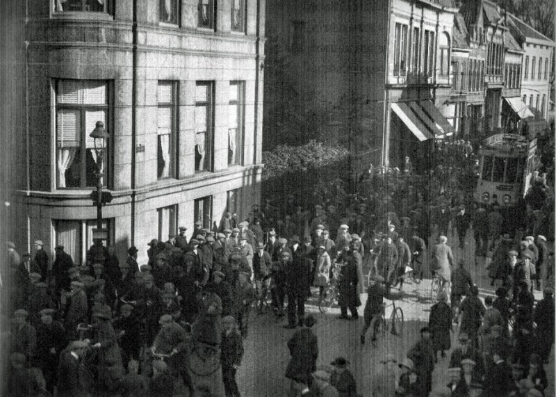 Marktstraat richting Markt tram.jpg