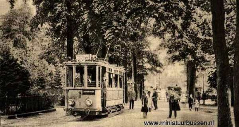 Glanerbrug eindhalte tram 1923.jpg