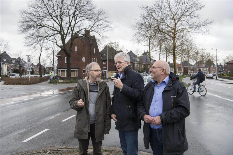 Historie van Enschedese wijk Hogeland in 500 pagina’s.jpg