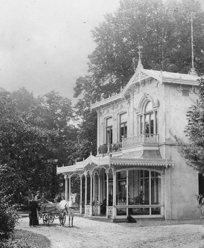 Drienerweg en Kottendijk hoek Roessinghsbleekweg Huize den Kotten 1905 Buitenhuis Ludwig Van Heek..jpg