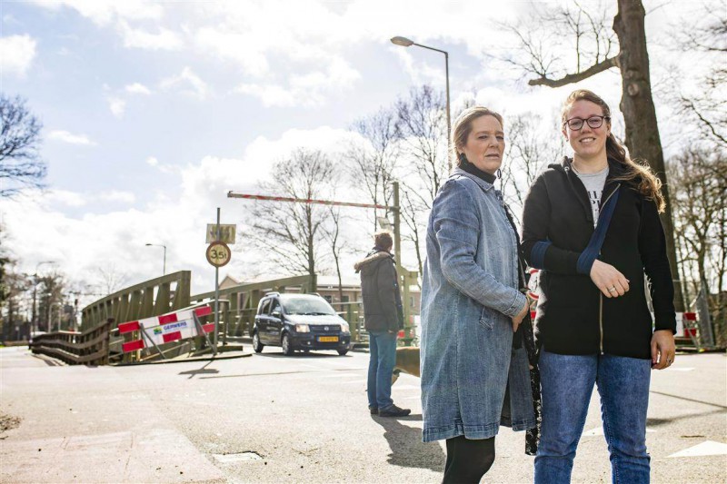 ‘Wanneer wordt de spoorbrug aan de Noord Esmarkerrondweg nou eens veilig.jpg