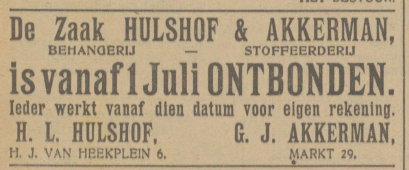 Markt 29 Hulshof & Akkerman Behangerij en Stoffeerderij advertentie Tubantia 30-6-1923.jpg