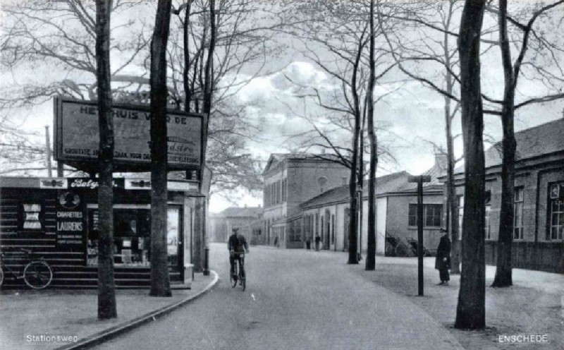 Stationsweg 1938 Ter hoogte van Station Staatsspoor in westelijke richting.jpg