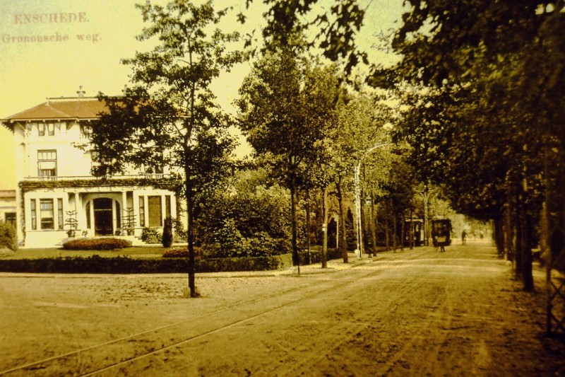 Gronauseweg 129 villa Ravenhorst tram wisselplaats Marthalaan.JPG