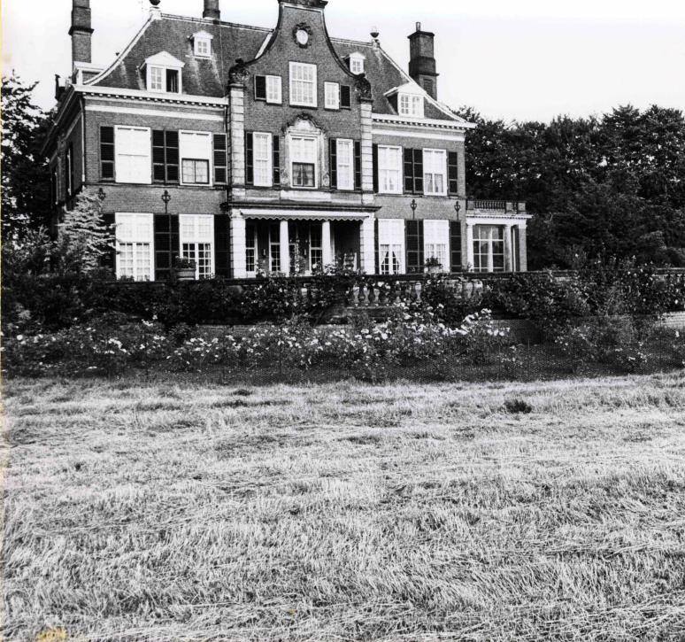 Hoge Boekelerweg 255 villa Hooge Boekel rijksmonument 1978.jpg