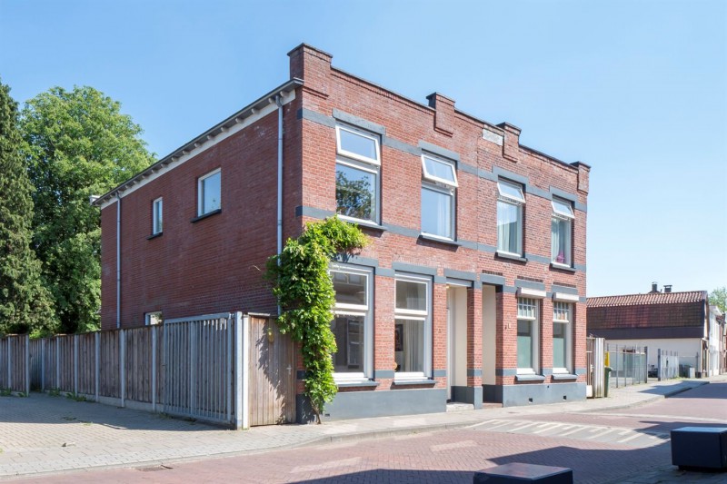 Nieuwstraat 1-3.jpg