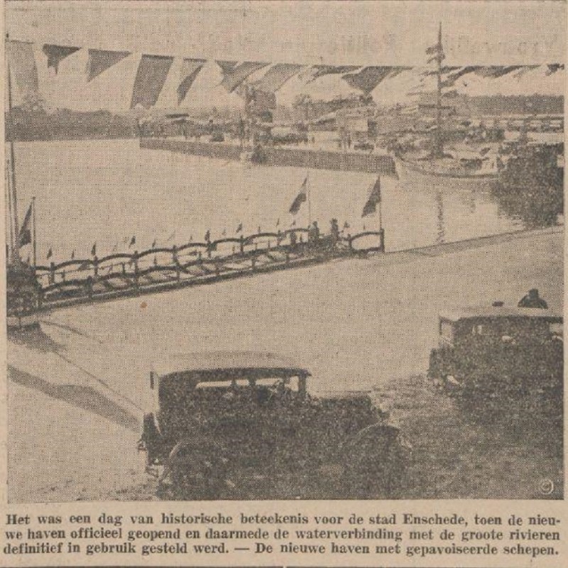 Haven van Enschede opening krantenfoto 27-8-1936.jpg