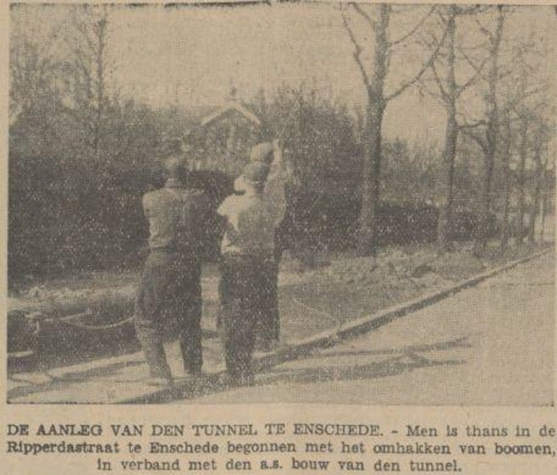 Ripperdastraat aanleg van een tunnel krantenfoto Tubantia 23-3-1936.jpg
