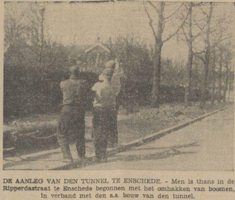 Ripperdastraat aanleg van een tunnel krantenfoto Tubantia 23-3-1936.jpg
