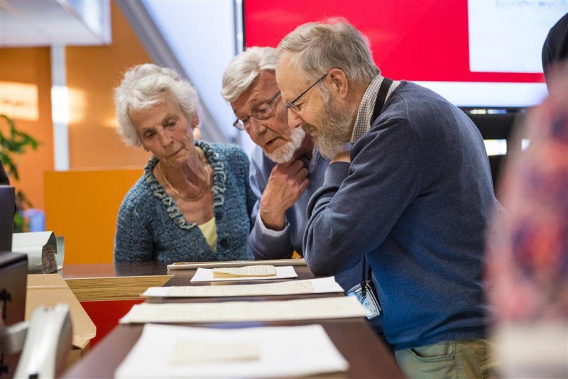 Historische brieven over Hof Espelo naar Stadsarchief van Enschede.jpg