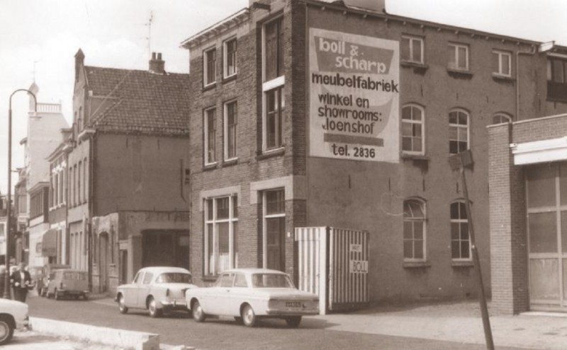 Zuiderhagen 57 Meubelfabriek Boll & Scharp vroeger meubelfabriek Menkens & Zonen.jpg