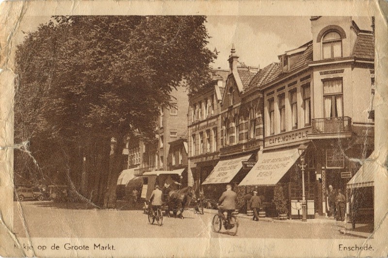 Markt 20 cafe Monopole Groote Markt.jpg