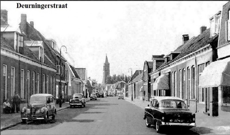 Deurningerstraat tussen Roomweg Walhofstraat en de Singels ook wel Soppendorp genoemd..jpg