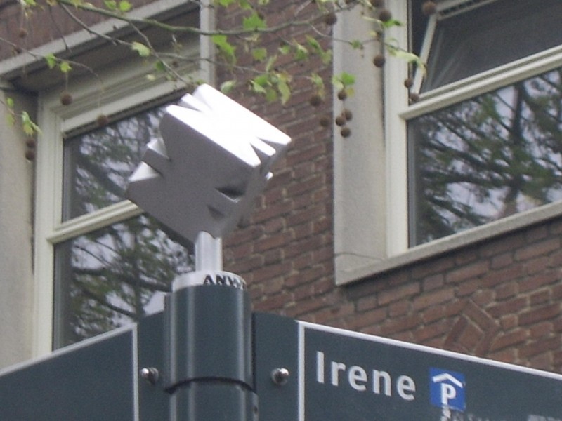stadswapen op richtingaanwijzer Langestraat.jpg