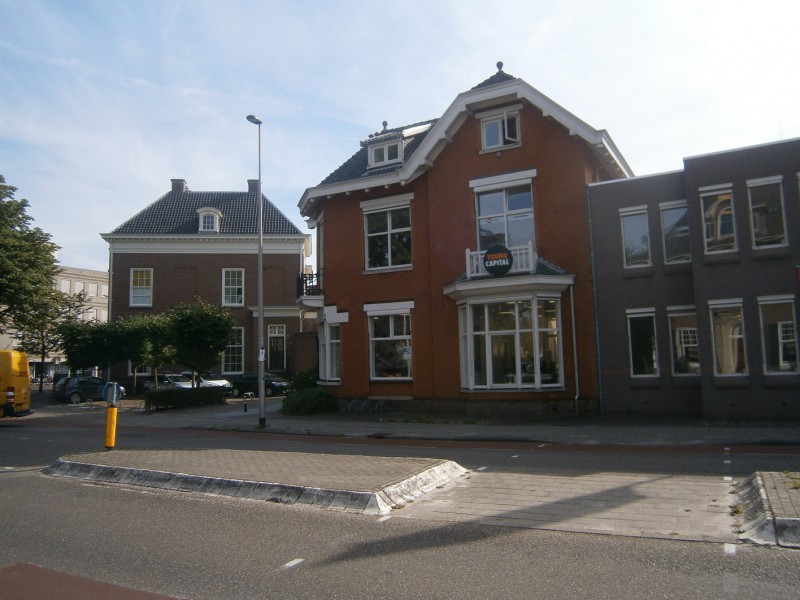 Nijverheidstraat 1 Uitzendbureau Enschede YoungCapital vroeger notariskantoor.JPG
