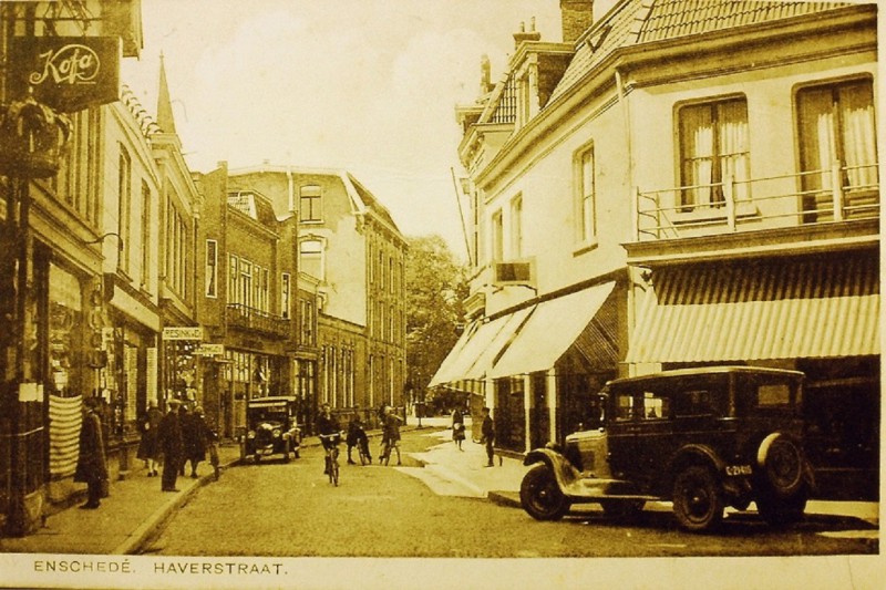 Haverstraat 35 richting Markt Resink Kofa rechts Stolker.JPG