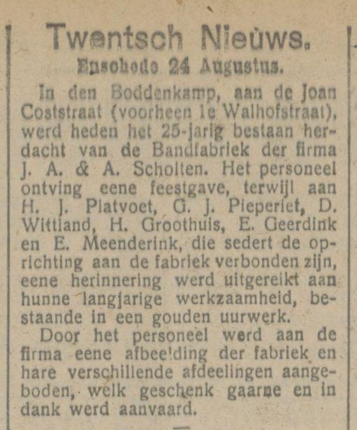 1e Walhofstraat Bandfabriek J.A. & A.. Scholten krantenbericht Tubantia 24-8-1918.jpg