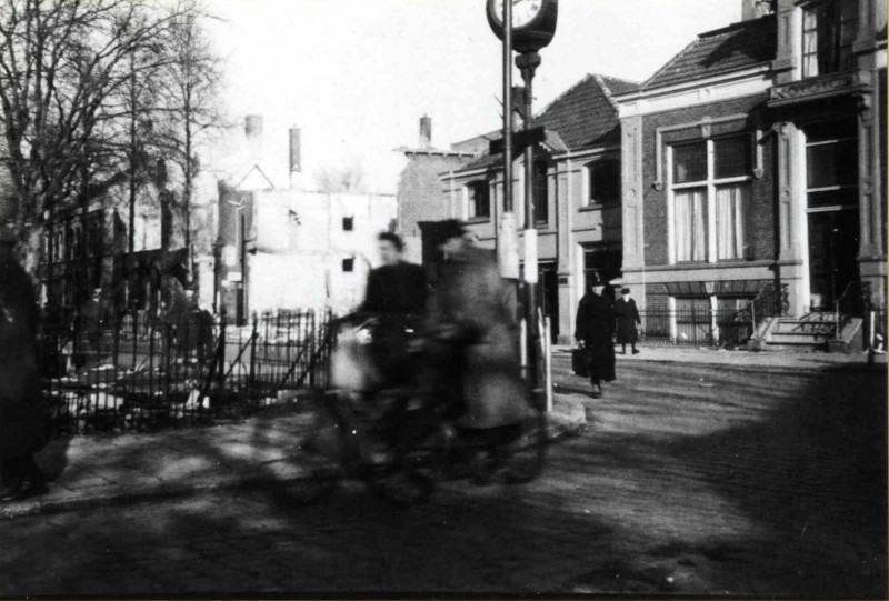Oldenzaalsestraat 114-122 Hoek Molenstraat 22-2-1944.jpg