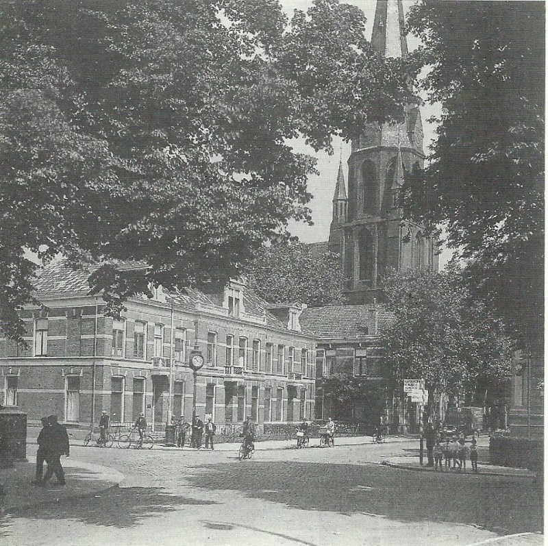 Oldenzaalsestraat 115 Jozefkerk en pastorie.jpg