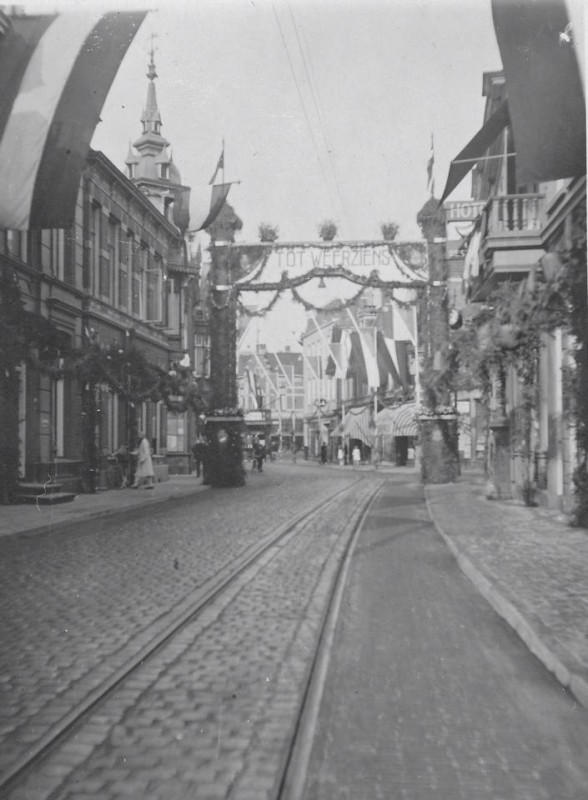 Gronausestraat 8 links 1923.jpg
