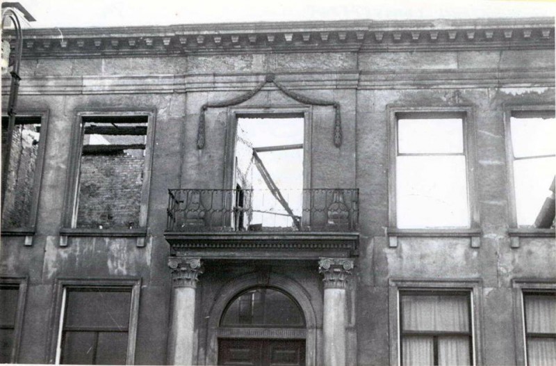 Langestraat 41 Janninkshuis na bombardement feb. 1944.jpg