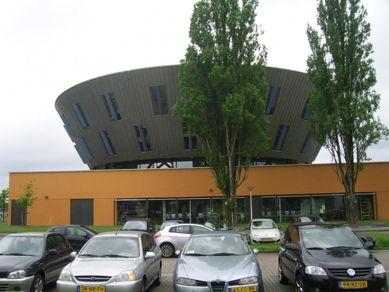 Zuiderval gebouw scholingsboulevard.jpg