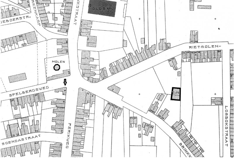 Brinkstraat 82 hoek Perikweg 1 kadaster 1912 O16.jpg