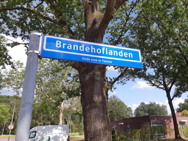 Brandehoflanden straatnaambord.jpg