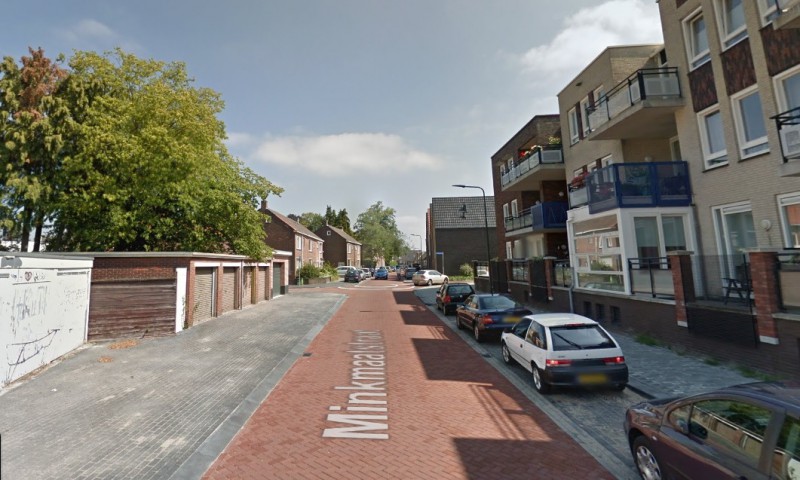 Minkmaatstraat rechts Laaresstraat.jpg